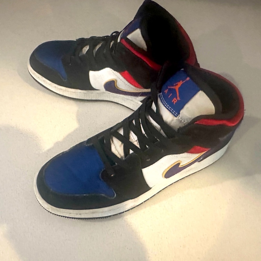 Air Jordan 1 mid “Rivals” - Picture 3 of 3